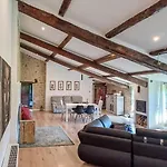 Villa Di John