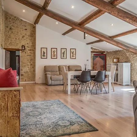 Villa Di John *